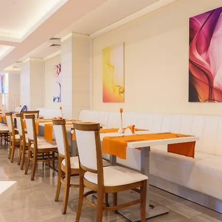 Serenity Bay Hotel Carevo