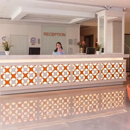 Serenity Bay Hotel Carevo