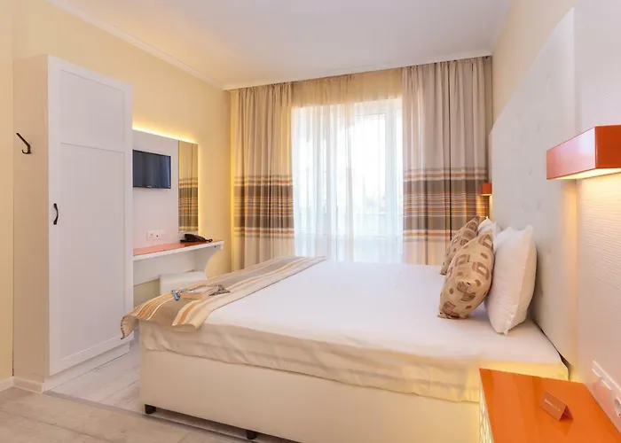 Отель серенити бей