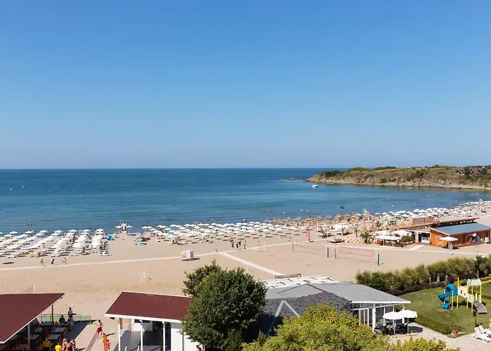 Отель серенити бей 4*